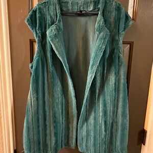 Teal Sleeveless Women's Top